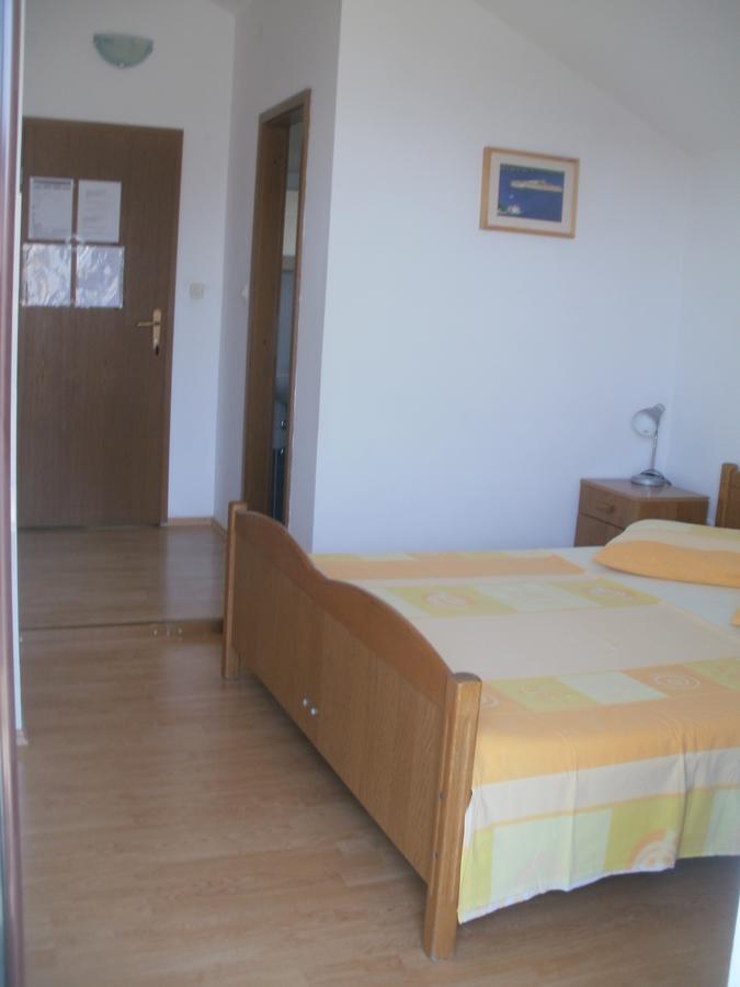 Beach Apartments Toni ポドストラナ エクステリア 写真